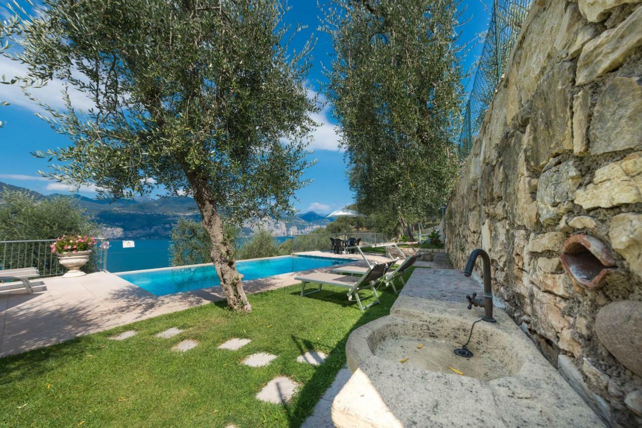 Agricampeggio Relax Hotell Brenzone sul Garda Eksteriør bilde